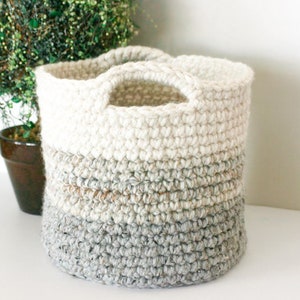 CROCHET PATTERN / farmhouse ombre basket crochet pattern / basket with handles / chunky basket pattern / pdf pattern / easy crochet pattern image 1