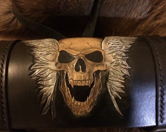 Round motorcycle carrying case