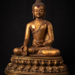 Old bronze Nepali Buddha statue from Nepal, Early 20th century