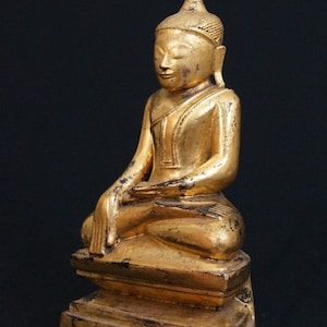 Antique wooden Buddha statue from Burma, 19th century