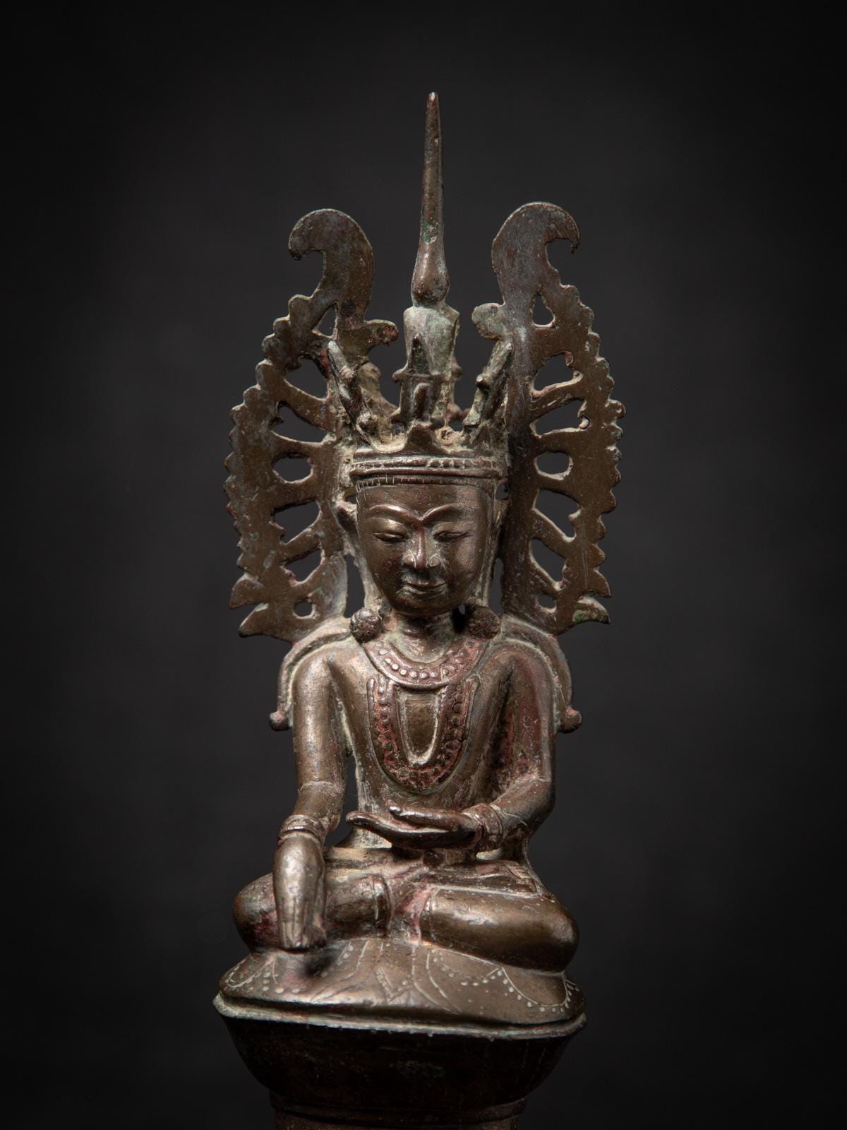 18世紀、ビルマ（ミャンマー）の古代の王冠付きビルマ仏像 - Etsy 日本