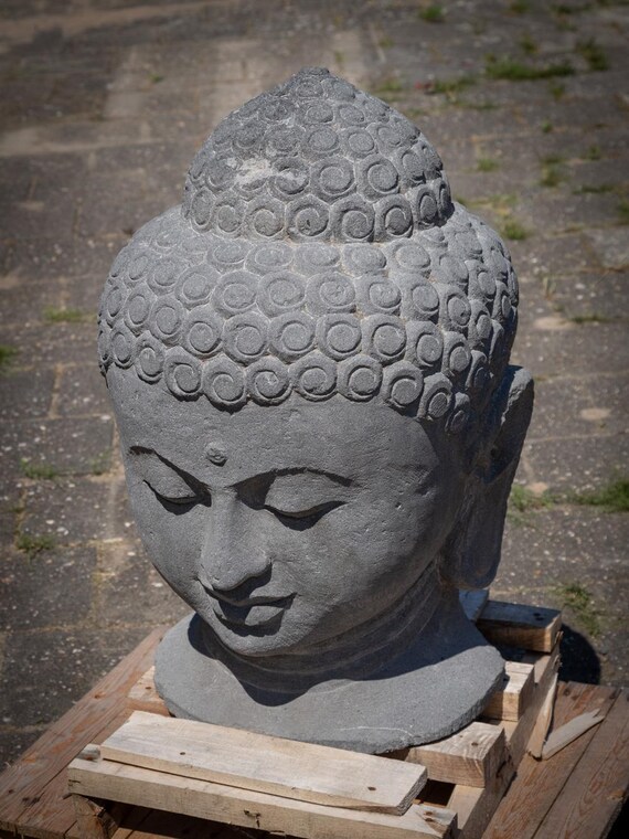ニ*ク様 インド石佛　仏教美術作品　石彫　彫刻 インドネシアの溶岩石仏頭、インドネシア、21世紀初頭 - Etsy 日本