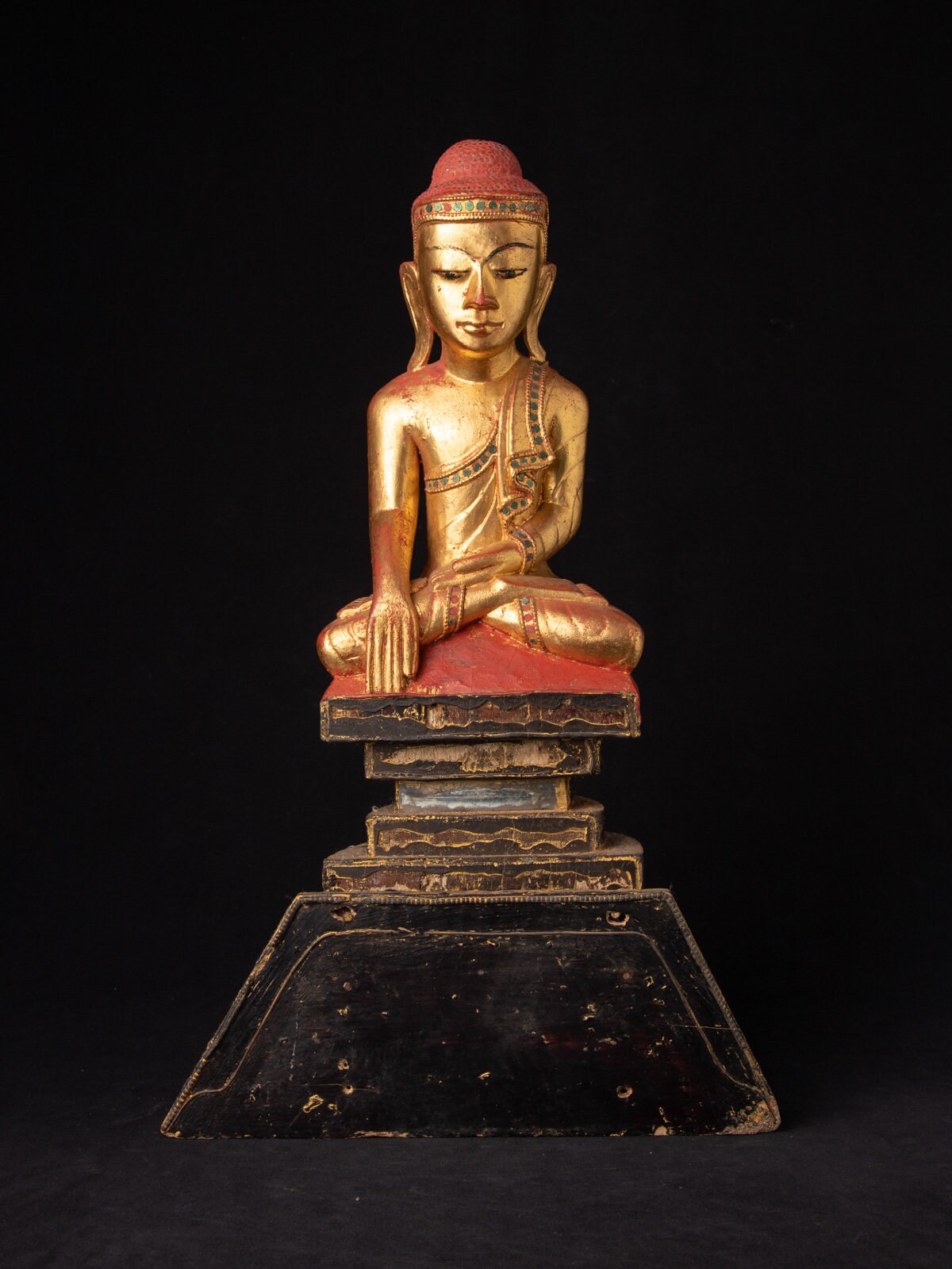 Antique wooden Shan Buddha statue from Burma, 19th century