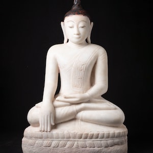 Special antique Burmese Shan Buddha statue from Burma, 17th century