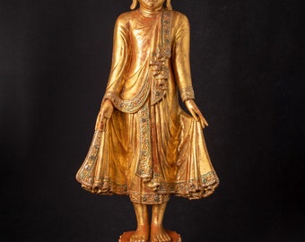Antique wooden Mandalay Buddha statue from Burma, 19th century