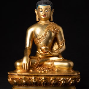 High quality nepali Buddha statue from Nepal, Newly made in the highest quality