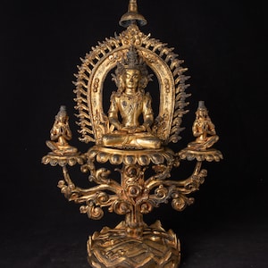 Very special antique Nepali Buddha statue from Nepal, 18th century