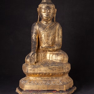 Antique Burmese Shan Buddha statue from Burma, 18th century
