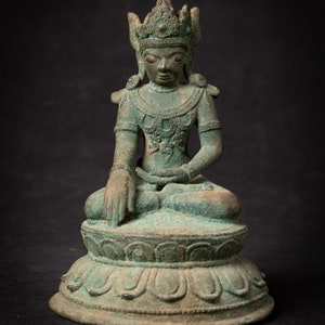 Very early and special bronze Burmese Arakan Buddha from Burma, 13-14th century
