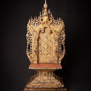Antique wooden Buddha throne from Burma, 19th century