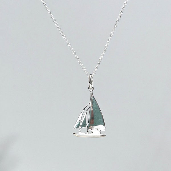 Silver Sailing Boat Necklace, 925 Sterling Nautical Charm Pendant / Personalised Gift for Her / Nautical Sea Lovers / Sea Ocean yacht