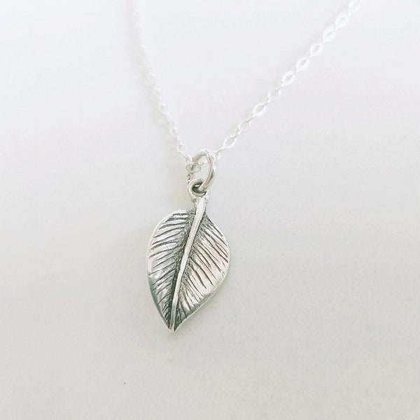 Sterling Silver Leaf Necklace / Personalised gift for her / 925 Charm Pendant & Chain / Everyday Necklace / Nature lovers gift