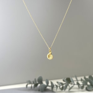 Gold Vermeil Ammonite Shell Necklace / 925 Sterling Silver