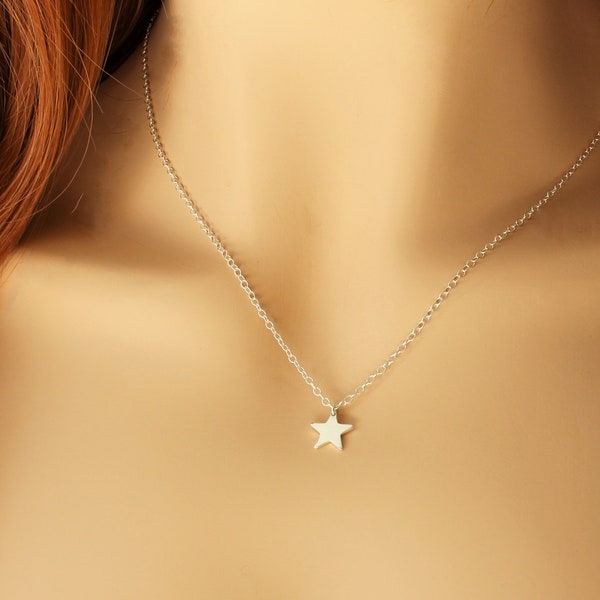 Sterling Silver Star Pendant Necklace / Dainty & Small charm, Personalized Gift for her, Celestial space planet Jewellery / Sky moon lover