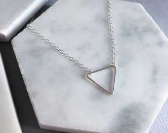 925 Sterling Silver Triangle Necklace Choker / Minimalist Geometric Shape /  Dainty & Simple Everyday Jewellery / Karma Yoga Style Triangle