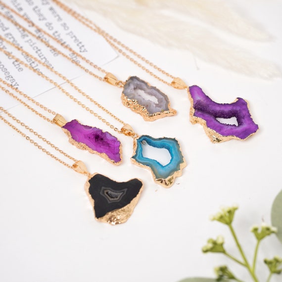 Raw Crystal Agate Necklace Gold Pendant 