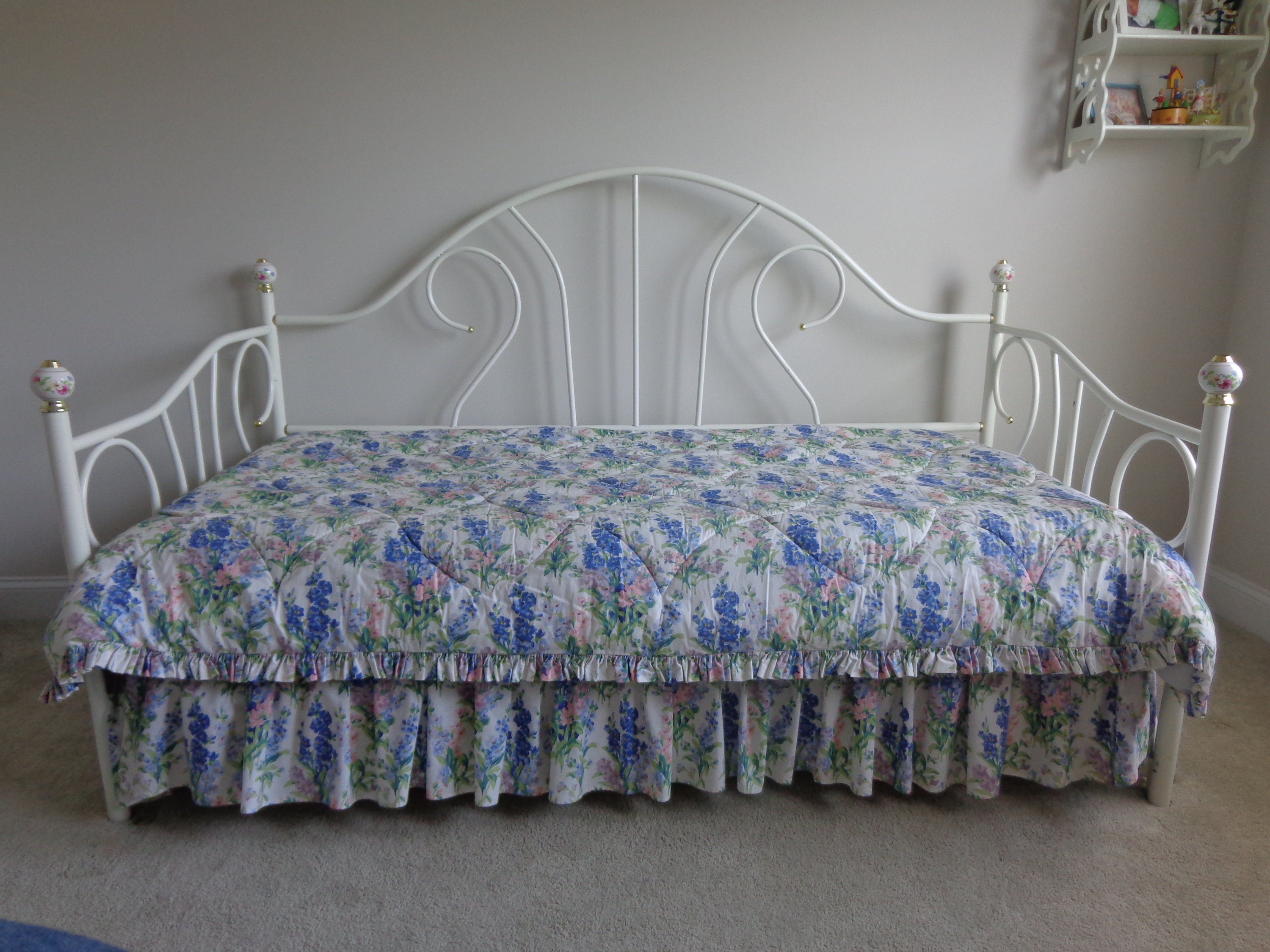 Vintage LAURA ASHLEY Daybed Set Cover Skirt and 3 Shams PLUS Etsy