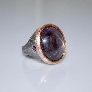Massiver 35 Karat Sternrubin 750er Gelbgold & Sterlingsilber Ring von Designer Alishan Halebian