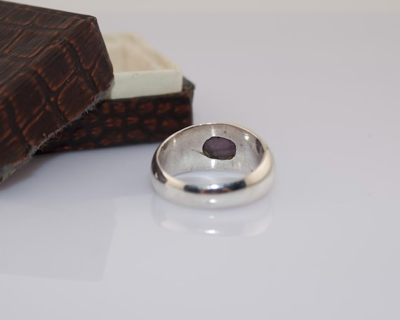 Vintage Sterling Silver Star Ruby Ring Domed Sign… - image 5