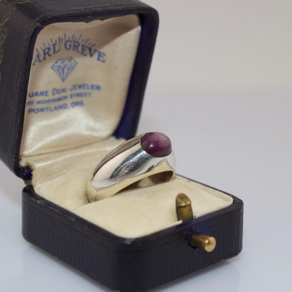Vintage Sterling Silver Star Ruby Ring Domed Sign… - image 9