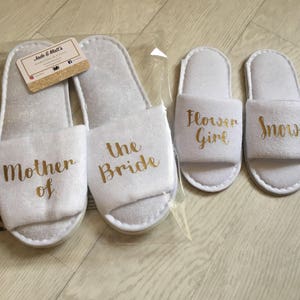 Gepersonaliseerde kinderslippers, bloemenmeisje, bruidsmeisje, bruiloft, bruid, wit, spa-slippers, bruidsmeisje, gepersonaliseerd, handdoek, baby, kinderen afbeelding 8