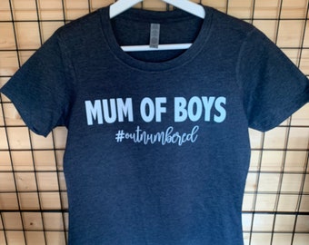 Moeder van jongens T-shirt, vrouwen T-shirt, moederdag cadeau, cadeau voor mama