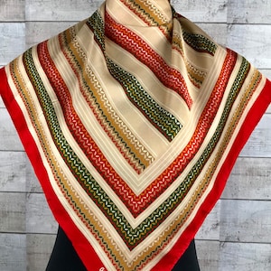 Free Shipping Les Halles silk scarf vintage bb size 31 x 31 inches