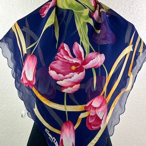 Freeshipping 25 ans club paris silk scarf vintage scarves U99