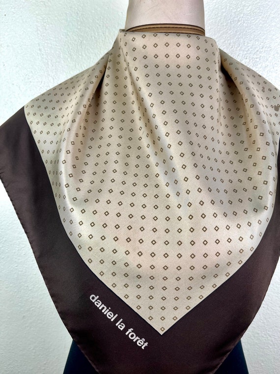 Foulard En Soie 100% Daniel La Foret Vintage - Motif Géométrique Multicolore, Occasion Bon état