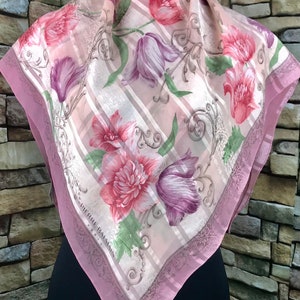 Freeshipping Pierre Balmain floral pink silk scarf vintage ( z99)