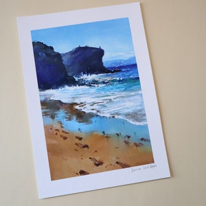 Papagayo Strand Kanarische Inseln, Lanzarote Reisedruck, Ozeanwandkunst, europäische Küstenkunst, Gouachemalerei, Strand schwarze Klippen, Meeresliebhaber Geschenk