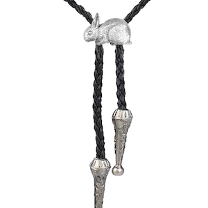 pp-a15 Bunny Rabbit Fine English Pewter op ketting Western Cowboy stropdas Bola Bolo Tie unisex line dancing cowboy Wild West
