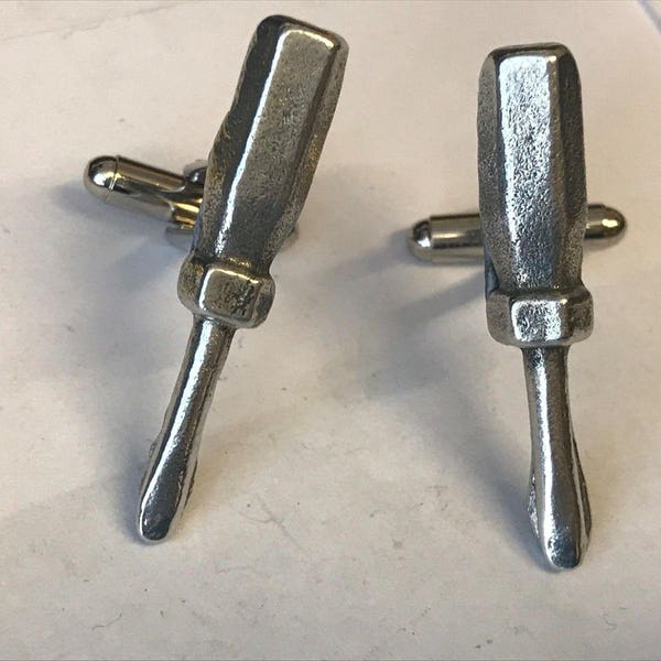 Screwdriver TG34  Pair of Cufflinks Made From Fine English Modern Pewter