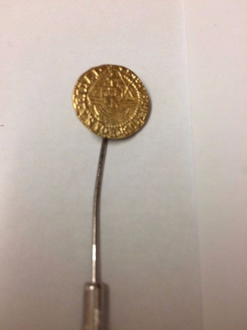 Elizabeth I Quarter Angel Coin WC51 Tie Pin With Chain or Stick pin Pewter perfect to a on to ties hats scarfs plenty of places to wear