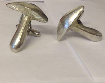 Mushroom Toadstool TG352 Pair of Cufflinks Made From Fine English Modern Pewter