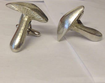 Mushroom Toadstool TG352 Pair of Cufflinks Made From Fine English Modern Pewter