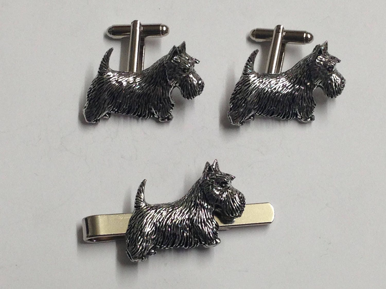Pince à Cravate étain Anglais – Tête De Renard A72 – 4 Cm – Artisanale