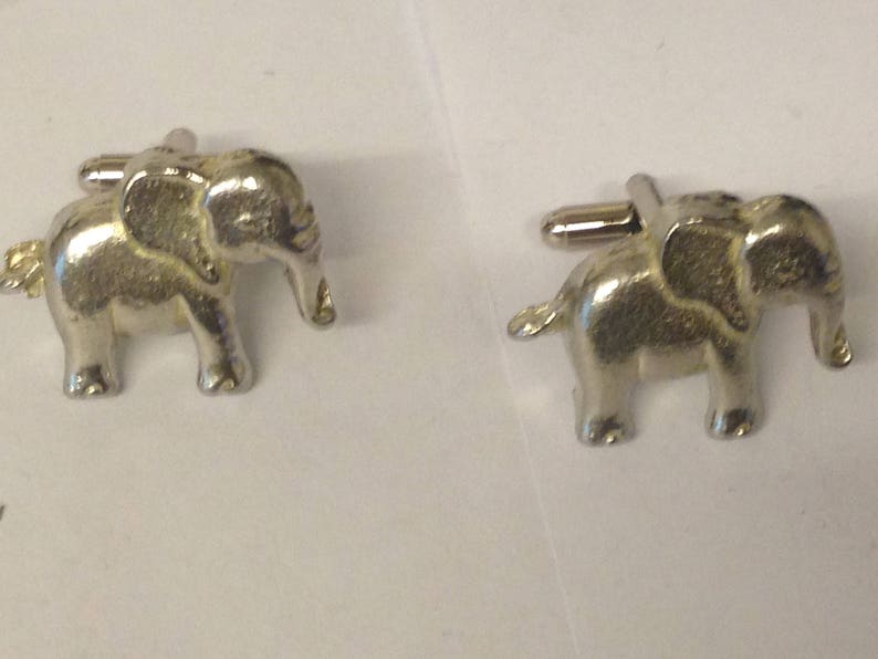 Cute Elephant GT72 Pair of Cufflinks Made From Fine English Modern Pewter