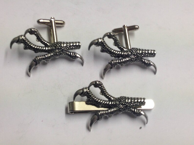Talons Y36 On A Pair of Cufflinks With A Tie Slide Set Made From English Modern Pewter