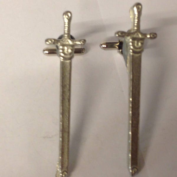 Sword GT136 Pair of Cufflinks Made From Fine English Modern Pewter