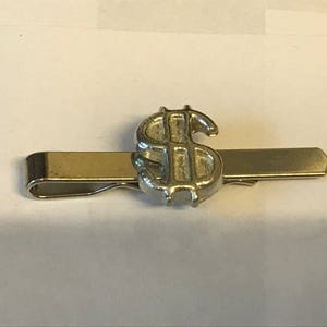 Dollar Zeichen TG255 Fine English Modern Pewter auf Krawattenklammer (Dia) aus englischem modernen Zinn