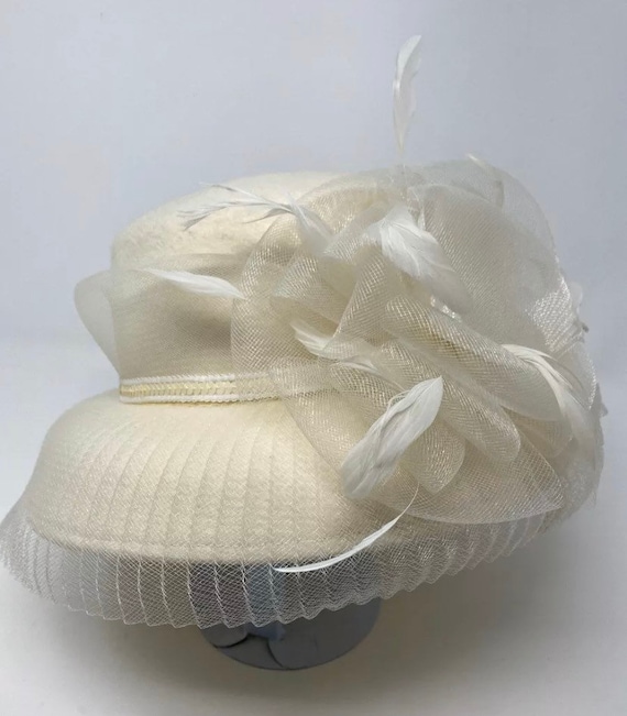 Vintage Off White Betmar Hat Mesh Flower W/ Feathe