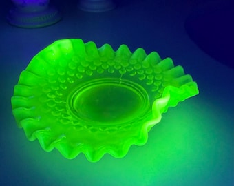 Vintage Fenton Topaz Uranium Glass, Yellow Opalescent Ruffled Crimped Edge Hobnail Dish