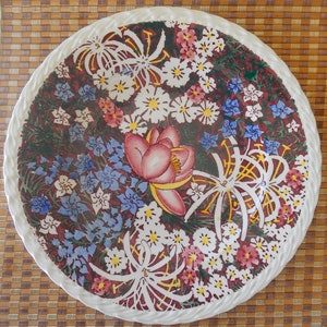 Vintage Vernon Kilns, Aloha Plate, by Don Blanding, Lei Lani Pattern, made for Trojan, 9 1/2 image 1