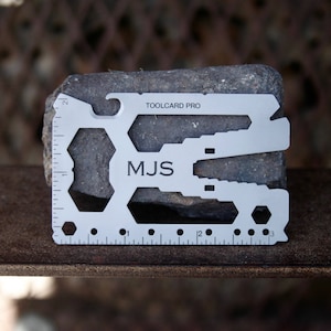 Geschenk für Männer - Toolcard Pro Wallet Multitool oder Geldklammer - Personalisiertes Geschenk zum Vatertag, Weihnachtsgeschenk, Abschluss oder Jahrestag