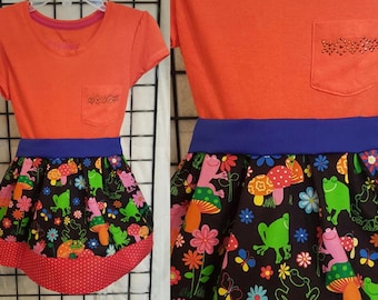 Frog Print Dress - Size 4/5
