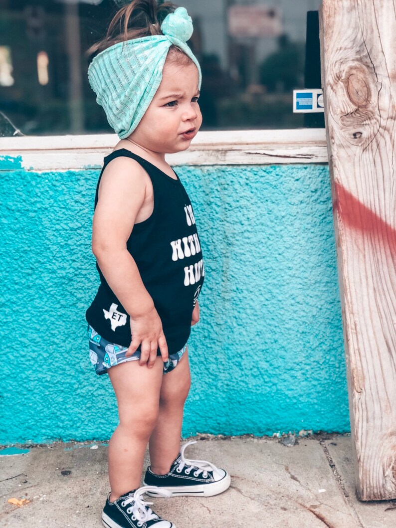 Aqua ribbed knit top knot