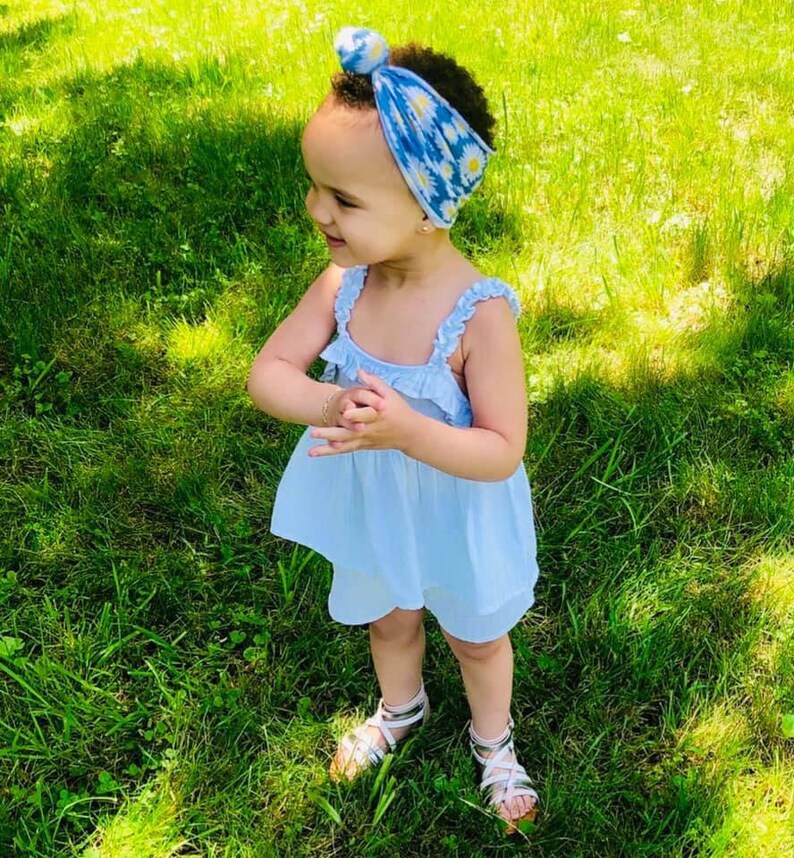 Daisy summer Top knot