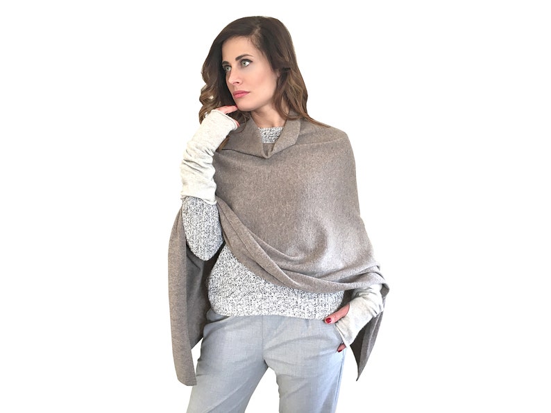 KBOPLEMQ Poncho da donna, oversize, caldo, sciarpa in cashmere, stile retrò, stile bohémien, mantello messicano, poncho di lana invernale, hippie, O blu navy, Taglia unica