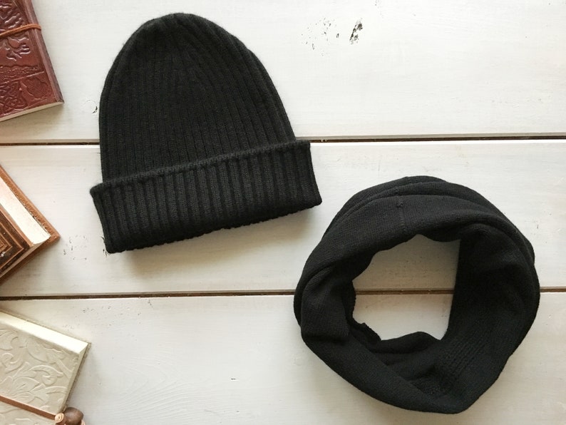 100/% Cashmere men set beanie and snood Made in Italy